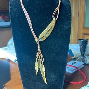 Bohemian Feather Necklace NWOT
